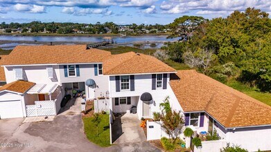 1800 Bay St in Morehead City, NC - Building Photo - Building Photo