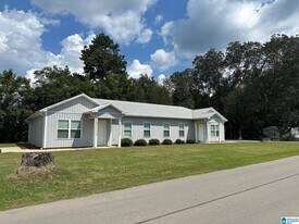 162 Crocker Rd in Odenville, AL - Building Photo