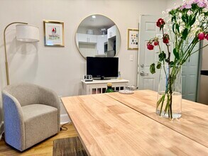 829-833 Beacon St in Boston, MA - Foto de edificio - Building Photo