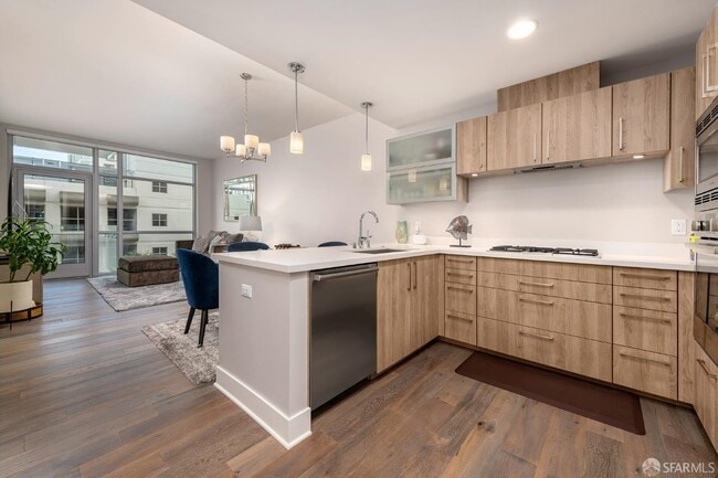 property at 72 Townsend St