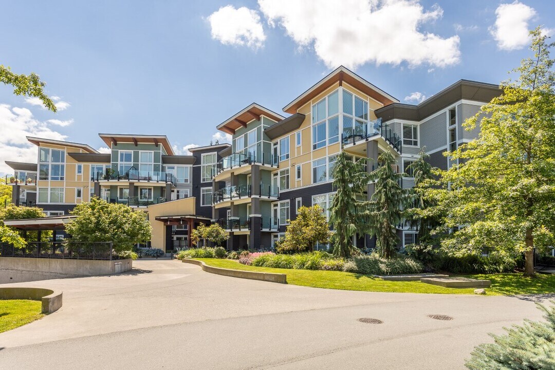45389-45389 Chehalis Dr in Chilliwack, BC - Building Photo