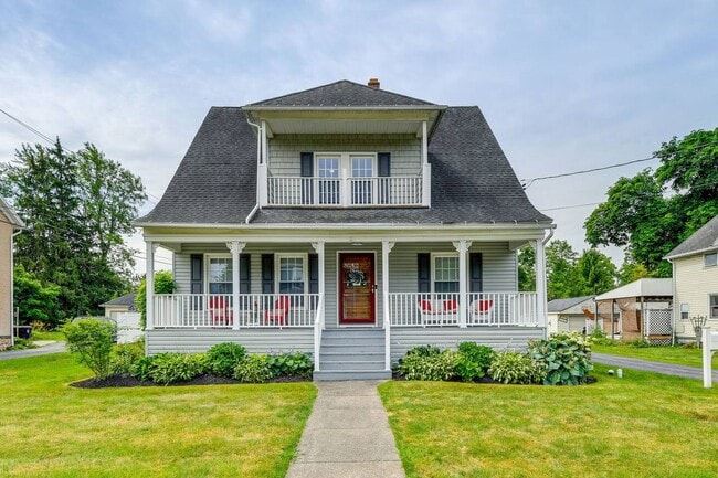 31 Maple Ave