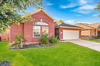 7223 April Creek Ln in Houston, TX - Building Photo - Building Photo