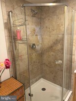 9300 Colesville Rd in Silver Spring, MD - Building Photo