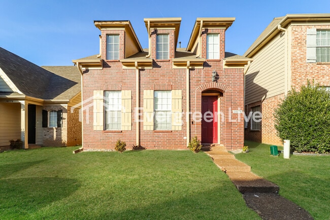 property at 10178 Sorrento Pl