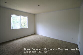 115 Mangano Cir in Encinitas, CA - Building Photo - Building Photo