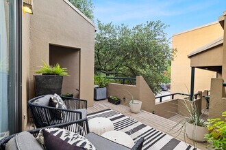 1707 Spyglass Dr in Austin, TX - Building Photo - Building Photo