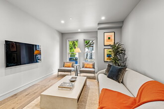 1120 Shotwell St in San Francisco, CA - Building Photo - Building Photo