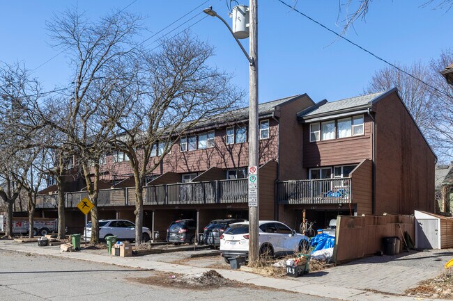 147-159 Primrose Av in Ottawa, ON - Building Photo - Primary Photo