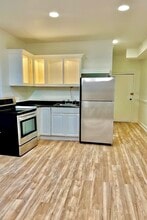 2341 18th St NW, Unit 2 in Washington, DC - Foto de edificio - Building Photo