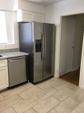 5319 Pooks Hill Rd in Bethesda, MD - Building Photo - Building Photo