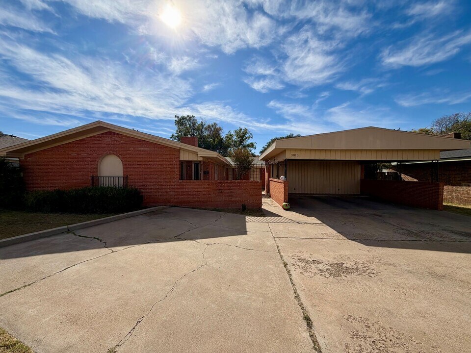 3813 51st St in Lubbock, TX - Building Photo