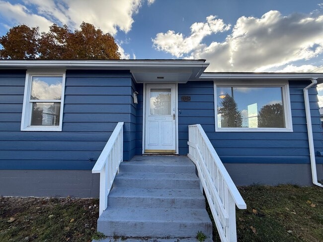 property at 2229 W Broad Ave