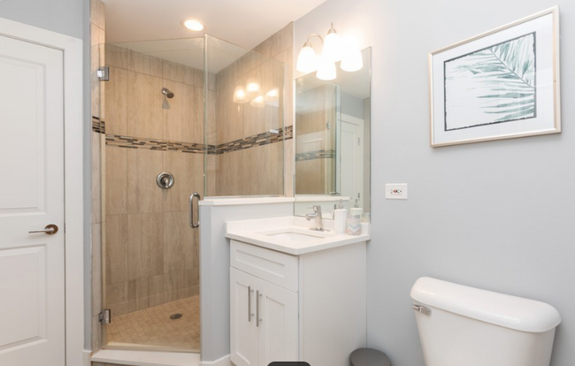 property at 4714 S Calumet Ave