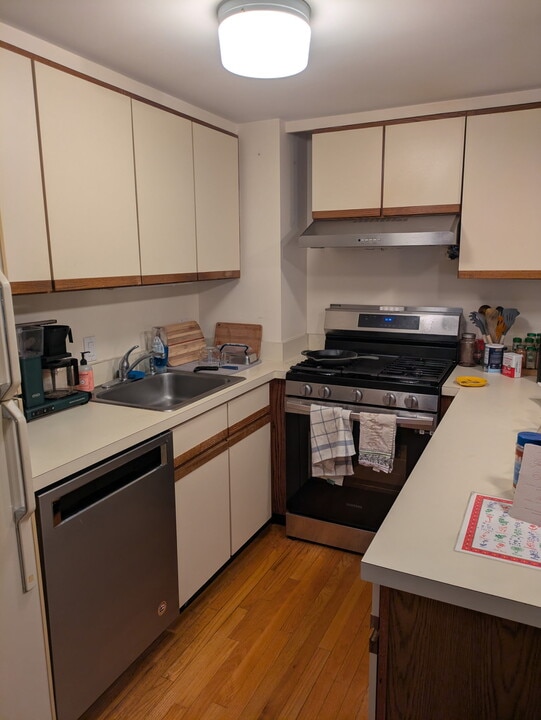 61 6th St, Unit 2 in Cambridge, MA - Foto de edificio