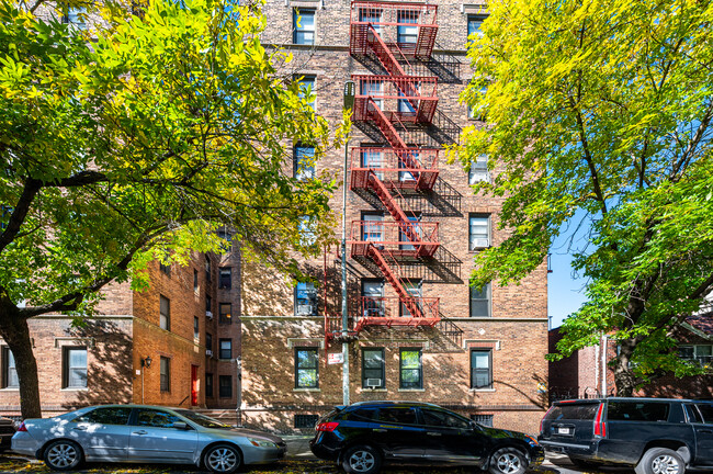 4411-4419 Queens Blvd in Sunnyside, NY - Building Photo - Building Photo