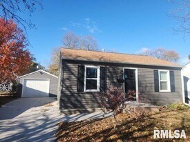 240 5th St E in Milan, IL - Building Photo