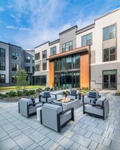 Park and Arbor in Old Tappan, NJ - Foto de edificio - Building Photo