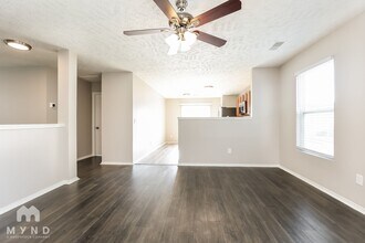 2827 Creekbend Dr in Nashville, TN - Building Photo - Building Photo