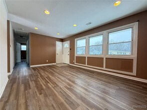 52 Carol Ln in Grand Island, NY - Building Photo - Building Photo