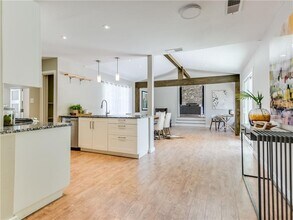 5213 Gladstone Dr in Austin, TX - Building Photo - Building Photo