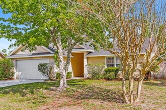 3204 Ryans Ct in Green Cove Springs, FL - Building Photo - Building Photo
