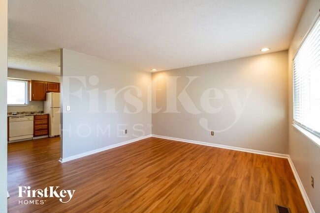 1294 Anthony Ln in Mason, OH - Building Photo - Building Photo