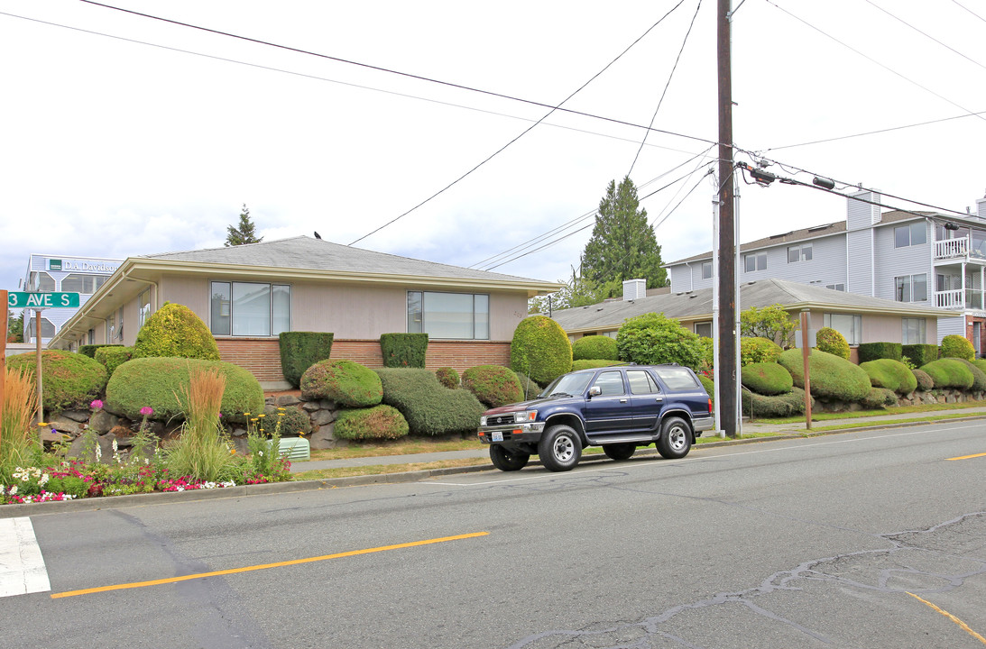 203 3rd Ave S in Edmonds, WA - Building Photo