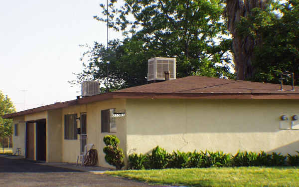 25501 Jane St in San Bernardino, CA - Foto de edificio - Building Photo