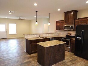 4710 Henry St in Greenville, TX - Building Photo - Building Photo