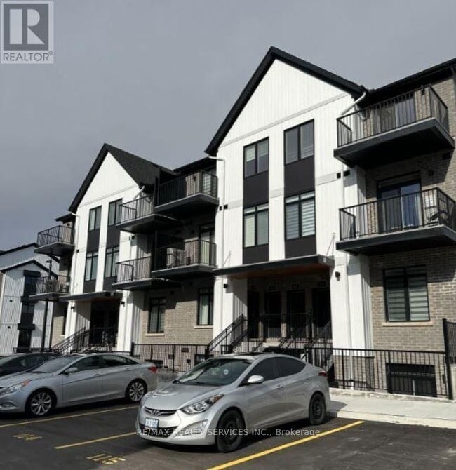 property at 405-405 Myers Rd