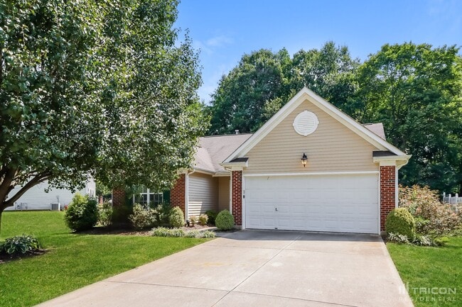 property at 142 Jacobs Woods Cir