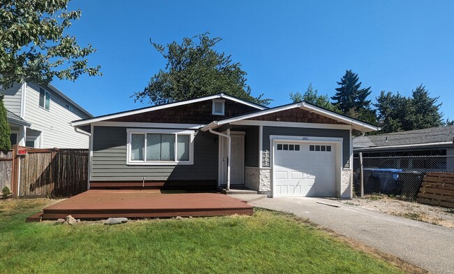 property at 2307 S Ferry St