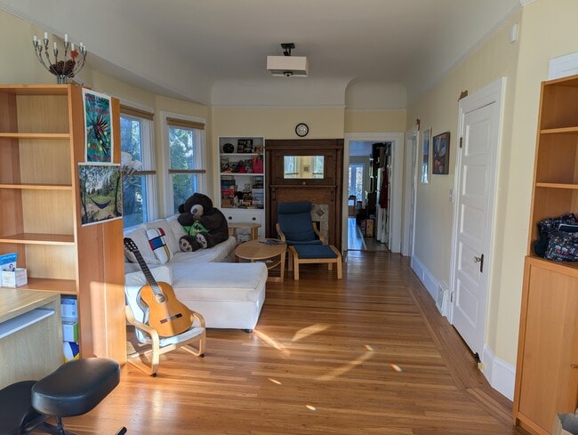 property at 3049 Wheeler St