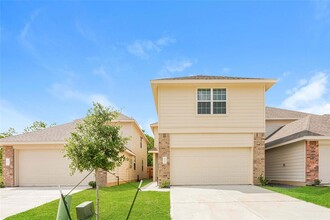2615 Bouvardia Wy in Houston, TX - Foto de edificio - Building Photo