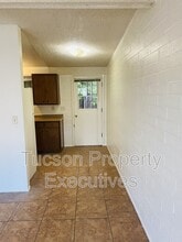 4225 E Lee St in Tucson, AZ - Building Photo - Building Photo