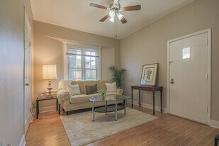 839 Dunlop Ave in Forest Park, IL - Building Photo