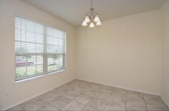 9431 Summer River Dr in Richmond, TX - Building Photo - Building Photo