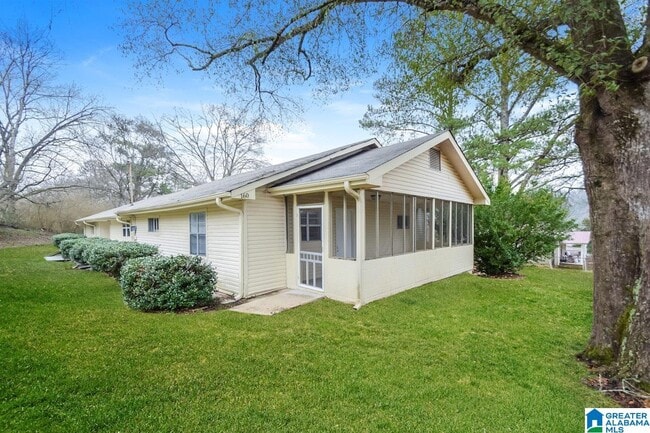 160 Joyce St in Odenville, AL - Building Photo - Building Photo