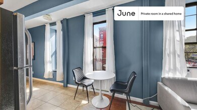 Room in Shared 2 bed/1 bath home, Unit A in New York, NY - Building Photo - Building Photo