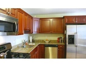 2440 Massachusetts Ave in Cambridge, MA - Building Photo - Building Photo