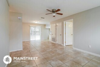 7613 Avonwood Ct in Orlando, FL - Foto de edificio - Building Photo