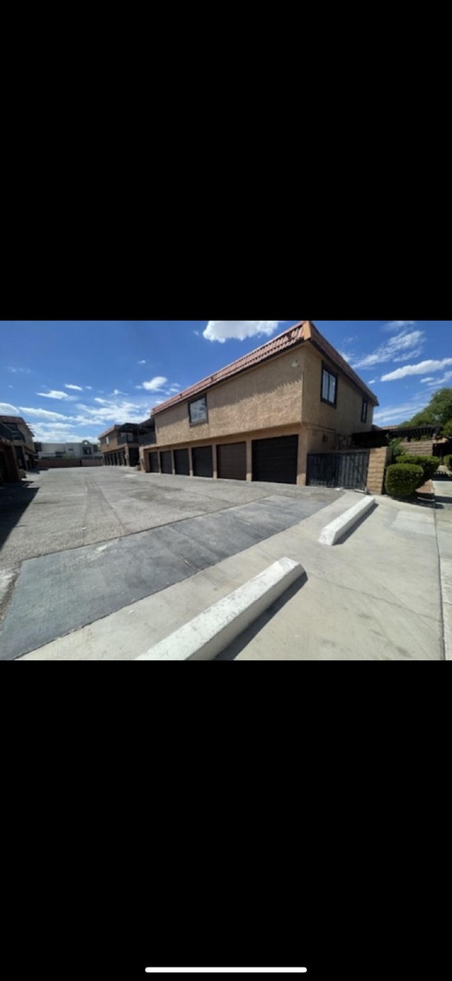 311 Misty Isle Ln