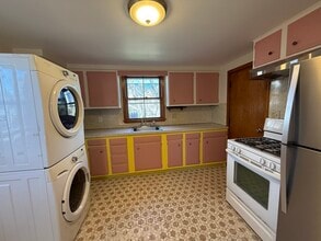 38 Friend St in Gloucester, MA - Building Photo - Building Photo