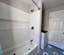 319 W Kenedy Ave in Kingsville, TX - Building Photo - Building Photo