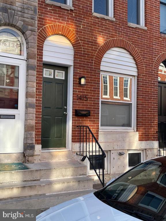 property at 1415 Clarkson St