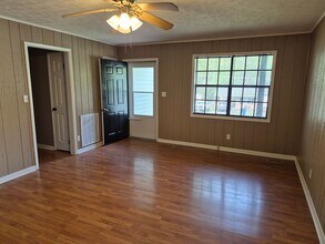 119 Southmoor Cir in Oxford, AL - Building Photo - Building Photo