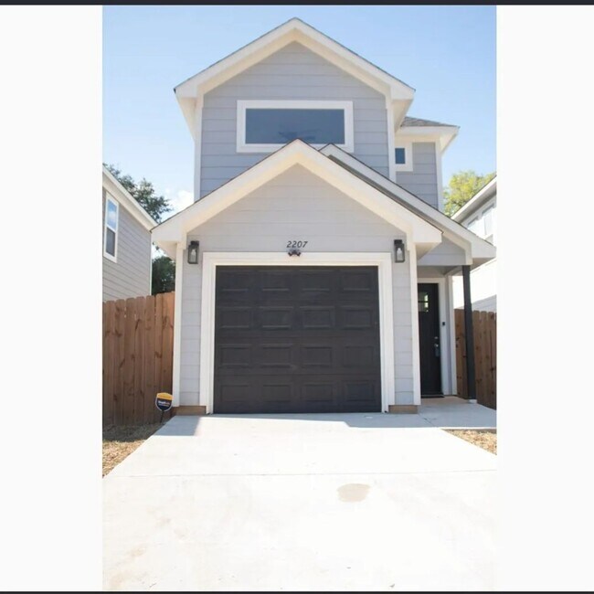 2207 Anderson St in Dallas, TX - Building Photo - Building Photo