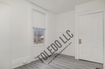 500 W Wyoming Ave in Cincinnati, OH - Building Photo - Building Photo