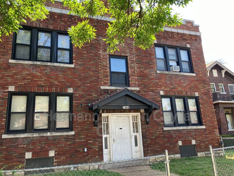 3660 Bates St in St. Louis, MO - Building Photo